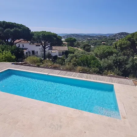 Neuve 6 Pieces Climatisee Avec Piscine Privee Et Jardin A - Fr-1-780-67 Villa